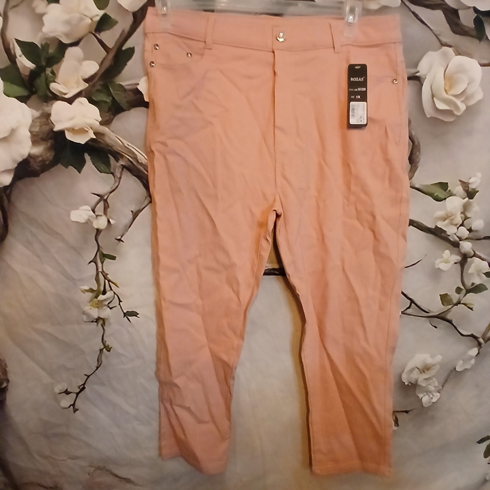 Pink Cropped Pants